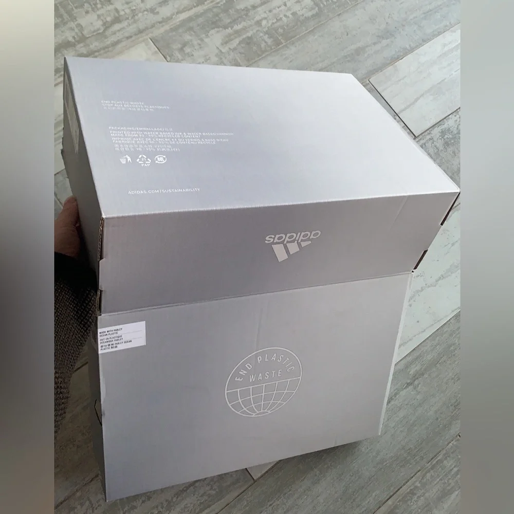 1pcs Adidas Gift Wrap Packaging Shoe Box